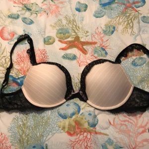 Victoria’s Secret bra